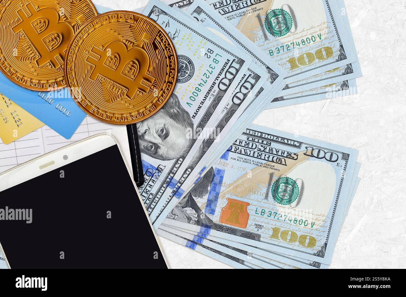 100 usd hi-res stock photography and images - Alamy