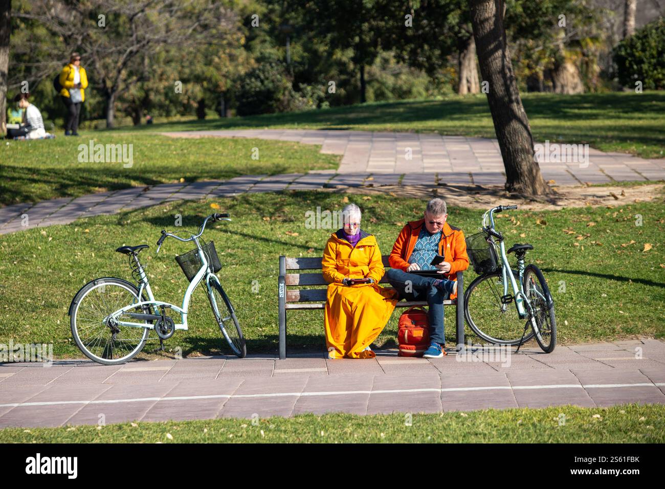 Valencia, Spain, January 15, 2025. People in Turia grden, The Turia Garden in Valencia is approximately 9 kilometers long and covers an area of around 110 hectares, making it one of the largest urban parks in Spain This year Forbes magazine has declared Valencia the best city in the world to retire. Credit: Eduard Ripoll. Stock Photo