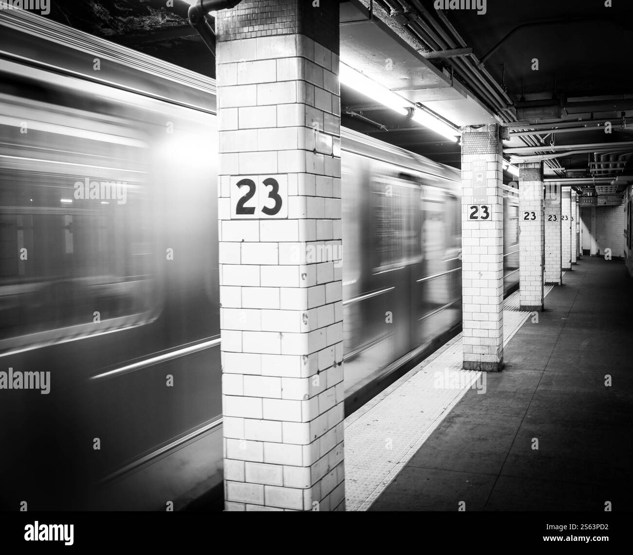 New york subway graffiti hi-res stock photography and images - Alamy