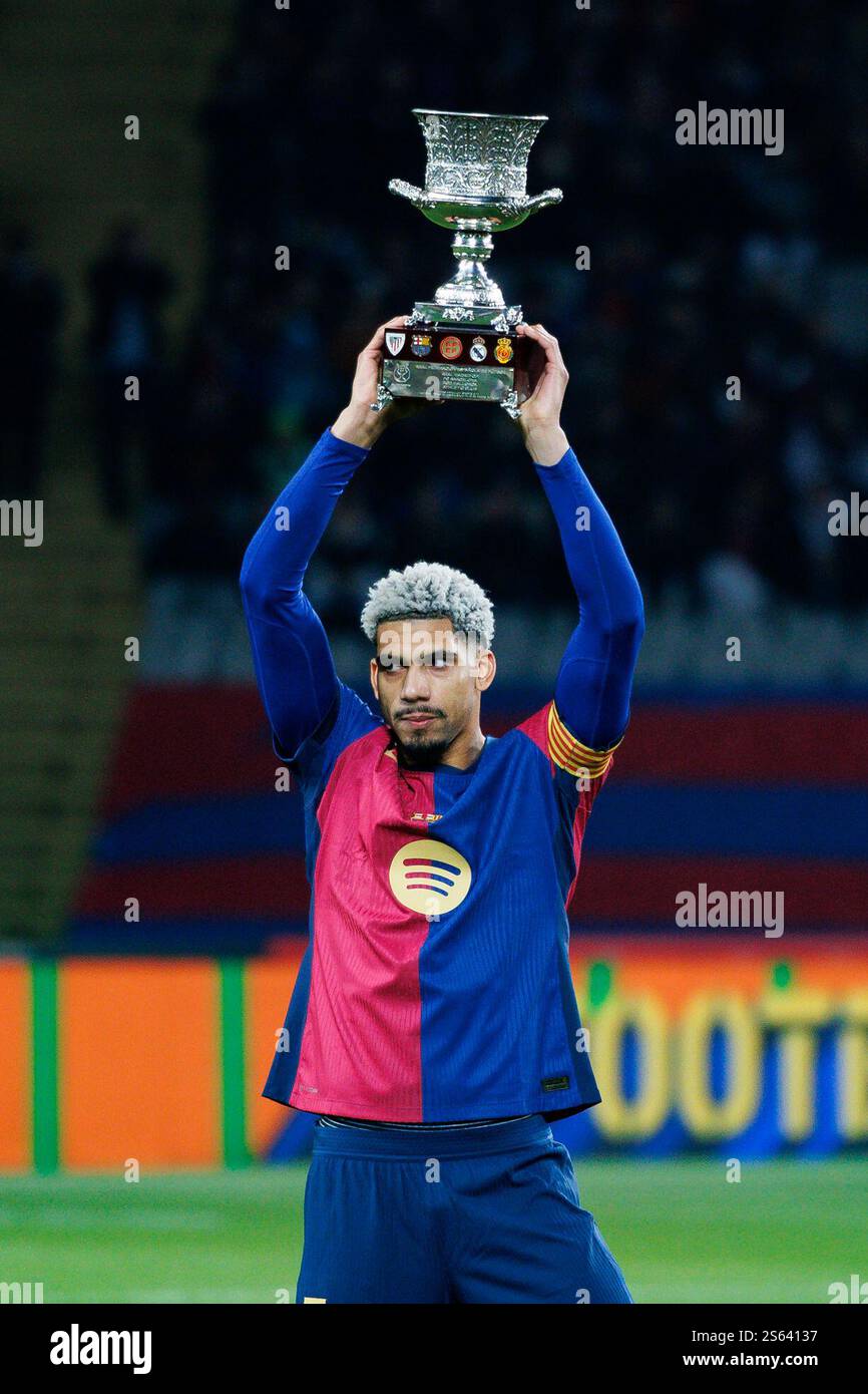 Copa rey trophy hi-res stock photography and images - Alamy