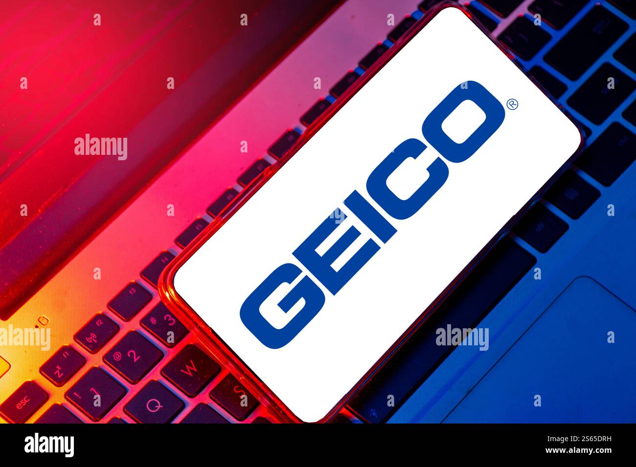 Geico logo hi-res stock photography and images - Alamy