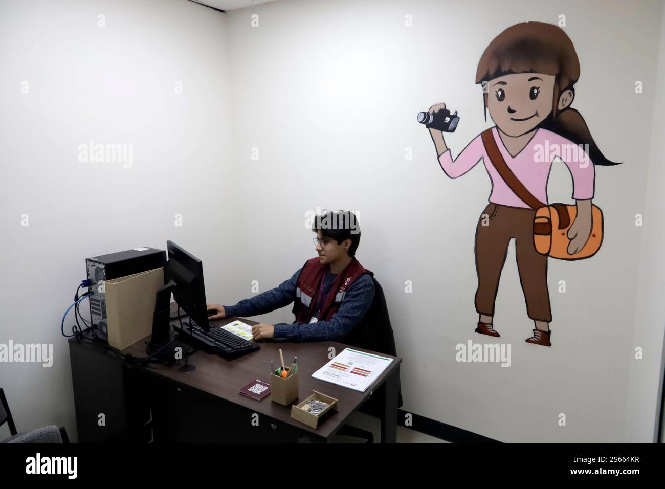 Mexico City, Mexico. 15th Jan, 2025. A worker is seen