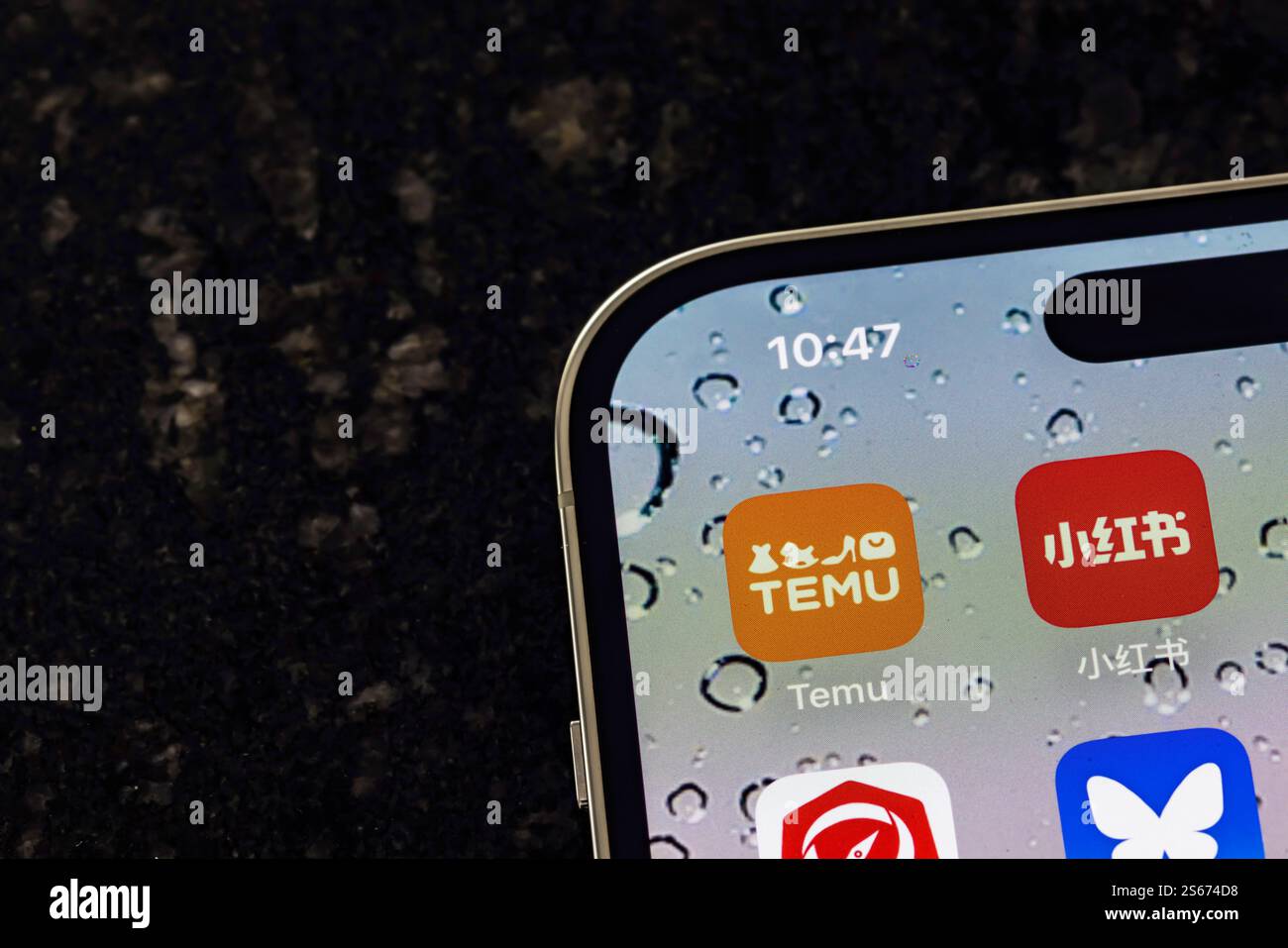 Pdd holdings inc hi-res stock photography and images - Alamy