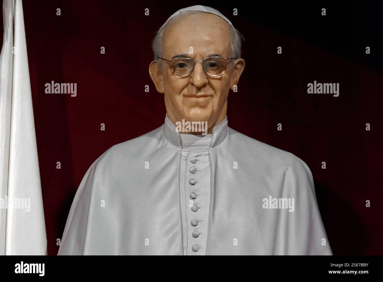 Symbols of sainthood hi-res stock photography and images - Alamy