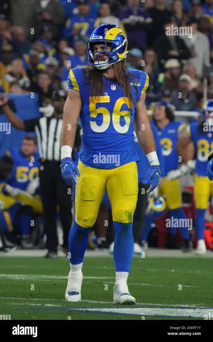Los Angeles Rams linebacker Christian Rozeboom (56) lines up against ...
