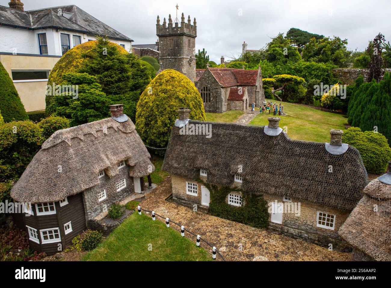 isle-of-wight-uk-august-3rd-2024-a-scene-of-godshill-village-at