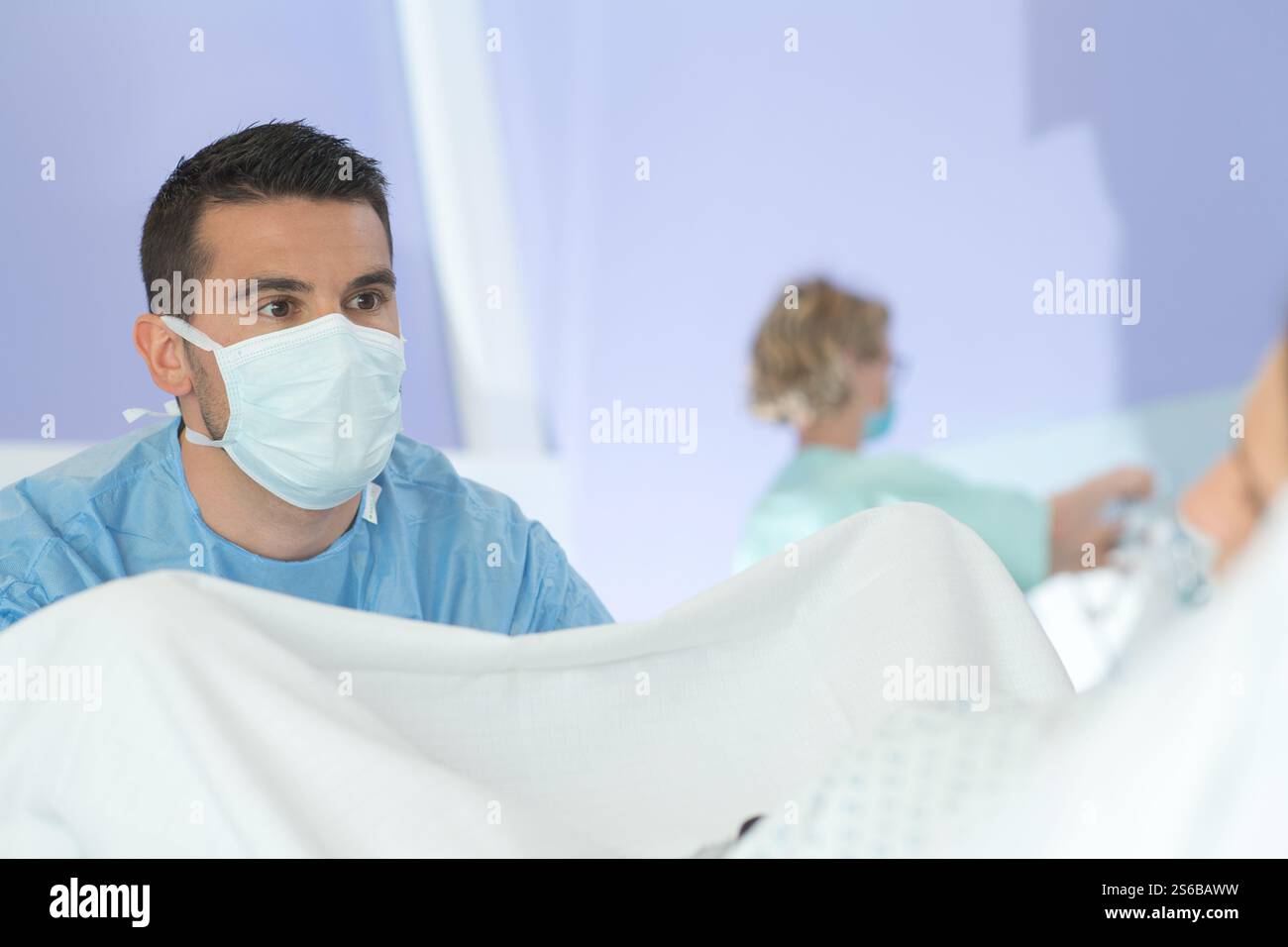 woman giving birth in labor room of hospital Stock Photo - Alamy