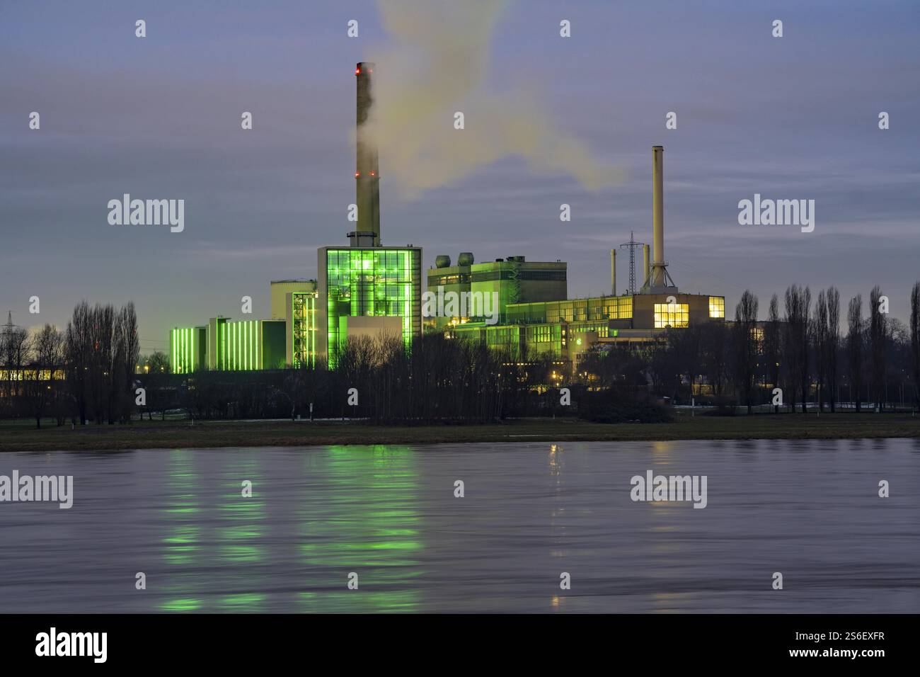 The Lausward combined heat and power plant in Duesseldorf, gas and ...