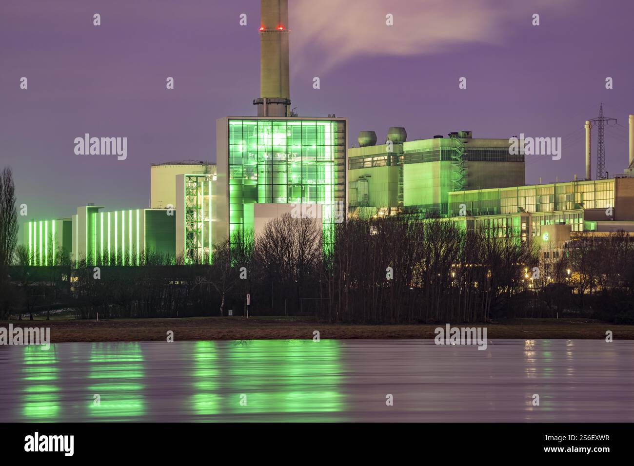 The Lausward combined heat and power plant in Duesseldorf, gas and ...