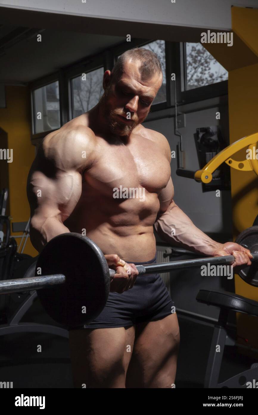 Strong build hi-res stock photography and images - Alamy