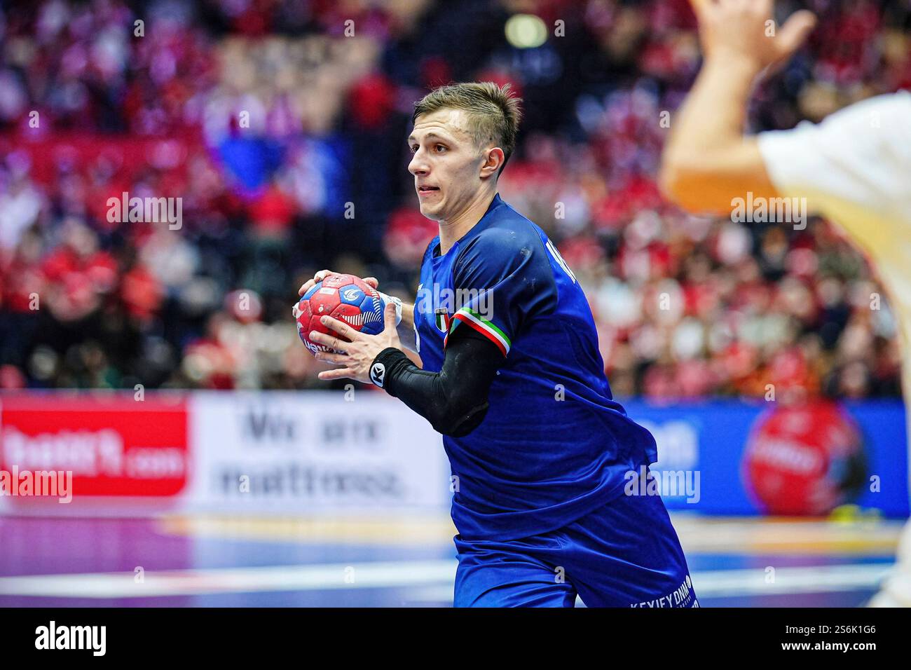 Simone Mengon (Italien, #15) DEN, Italien vs. Algerien, Handball, IHF ...