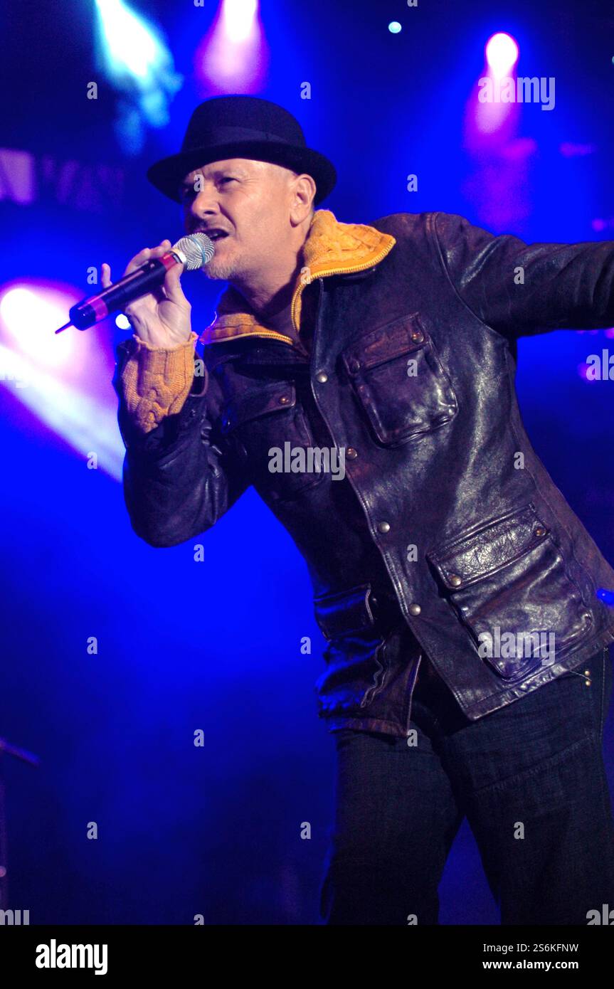 Ron Singer/actor Ron radio italia 2004 hi-res stock photography and images - Alamy