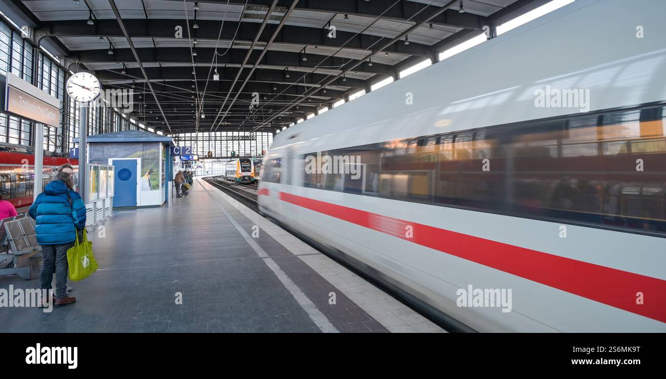 Zug ice deutschland hi-res stock photography and images - Alamy