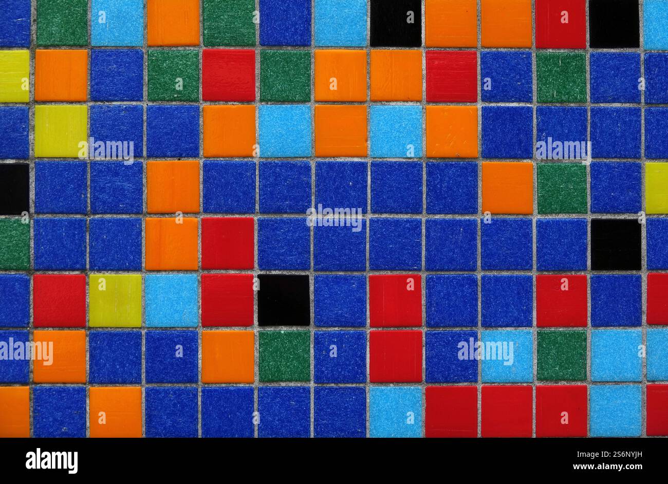 Mosaic pieces glass stone tiles hi-res stock photography and images - Alamy