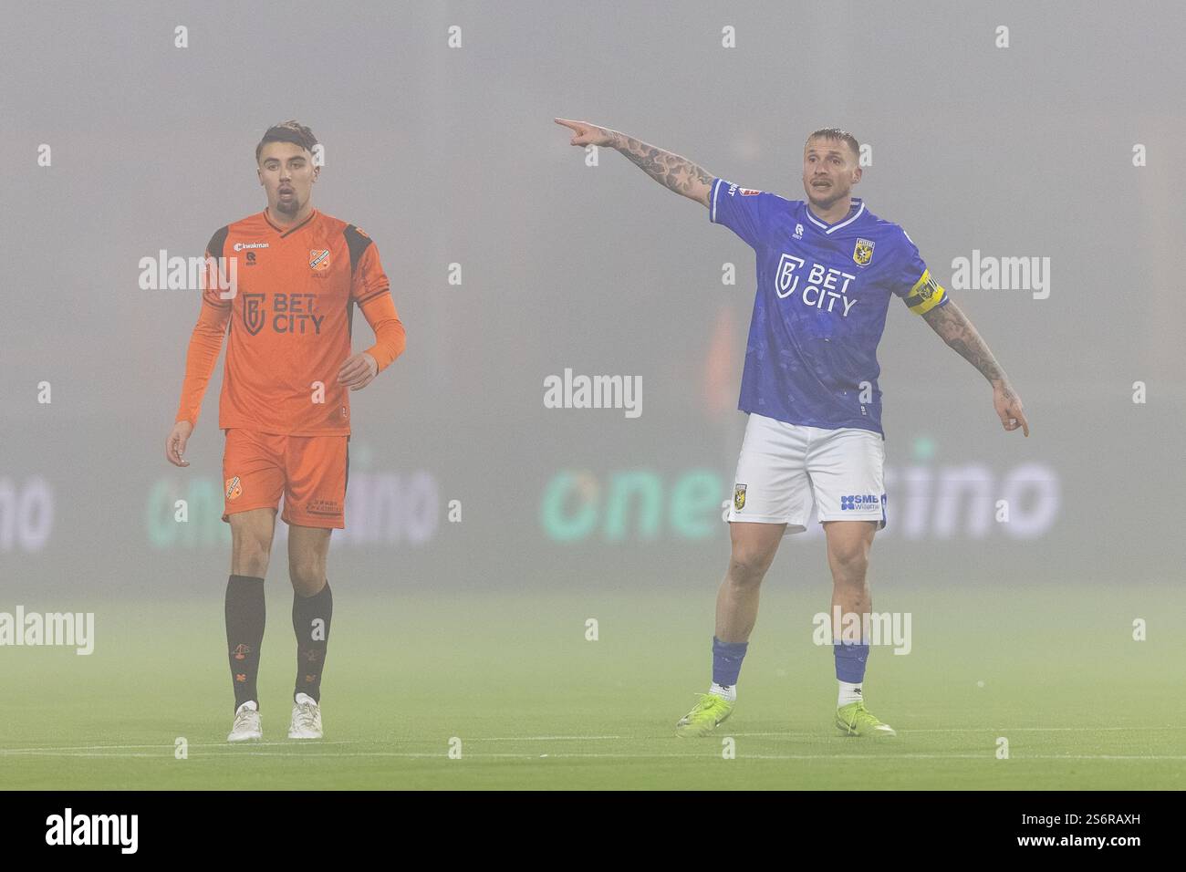 VOLENDAM, 17-01-2025, Kras Stadium, Dutch Football, Keuken Kampioen ...
