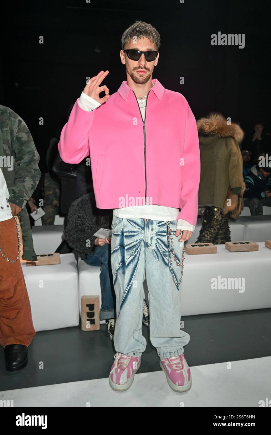 Andrei radu hi-res stock photography and images - Page 3 - Alamy, image size:866x1390