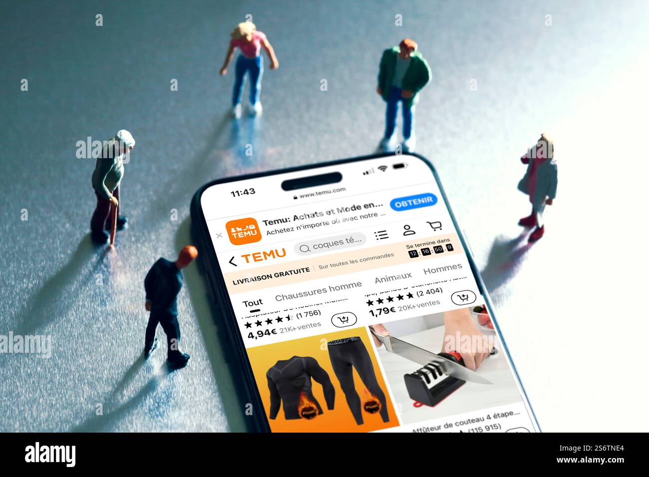 Temu, Chinese online shopping website operated by PDD Holdings Inc Stock  Photo - Alamy