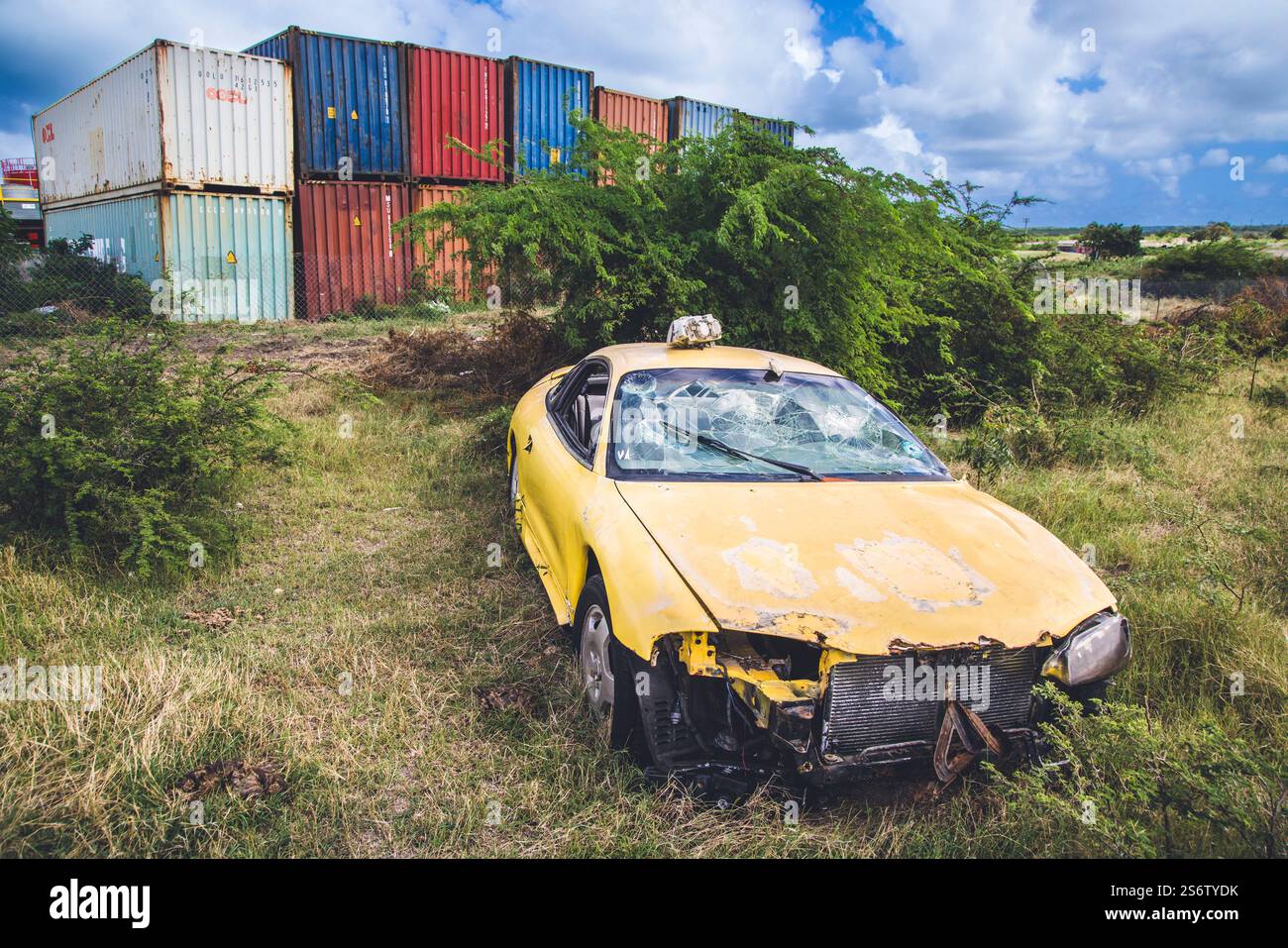 Cargo container accident hi-res stock photography and images - Alamy