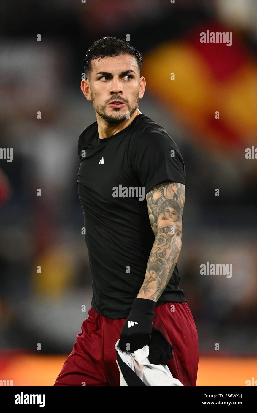 Genoa c hi-res stock photography and images - Page 3 - Alamy, image size:866x1390