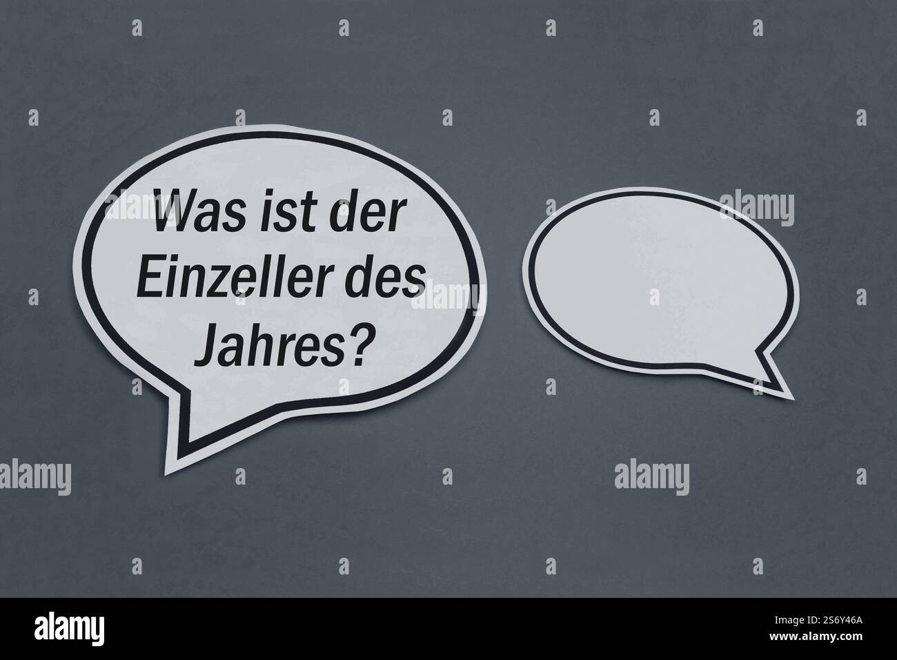 Sprechblasen mit Schriftzug Einzeller des Jahres und ihrem Text Sprechblasen mit Schriftzug Einzeller des Jahres und ihrem Text, 18.01.2025, Borkwalde, Brandenburg, In zwei Sprechblasen befinden sich Schriftzüge mit dem Einzeller des Jahres. *** Speech bubbles with the words Unicellular organism of the year and their text Speech bubbles with the words Unicellular organism of the year and their text, 18 01 2025, Borkwalde, Brandenburg, In two speech bubbles there are words with the unicellular organism of the year Stock Photo