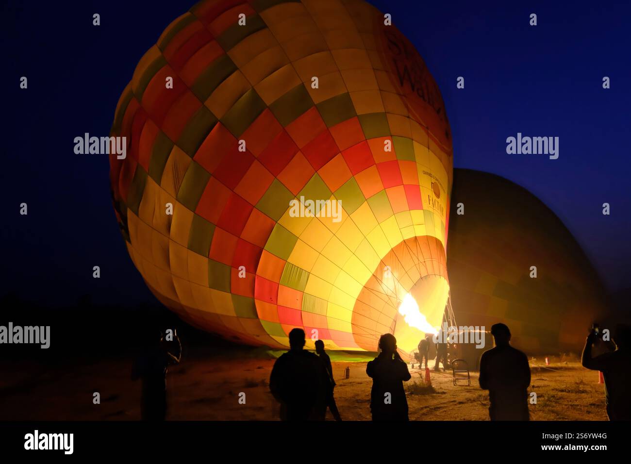 Balloon burner system hi-res stock photography and images - Alamy