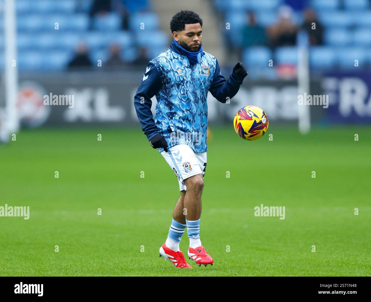 Coventry City's Jay Dasilva warming up ahead of the Sky Bet