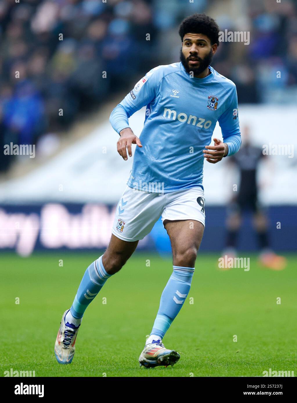 Coventry City's Ellis Simms during the Sky Bet Championship match at