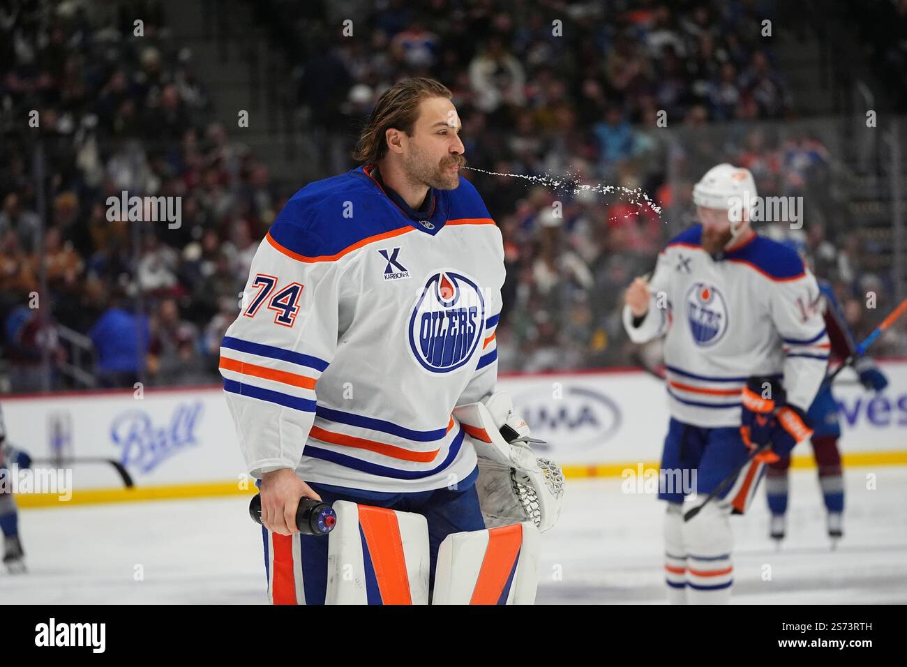 Edmonton Oilers goaltender Stuart Skinner (74) in the first period of ...