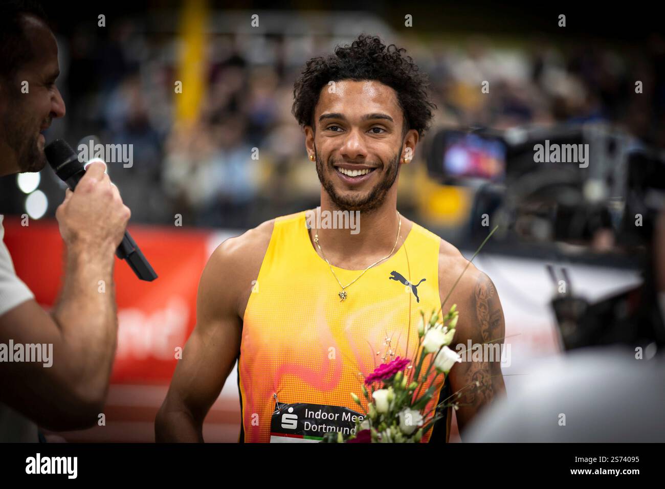 Strahlender Sieger ?ber 60m der M?nner Joshua Hartmann (GER/ASV K?ln