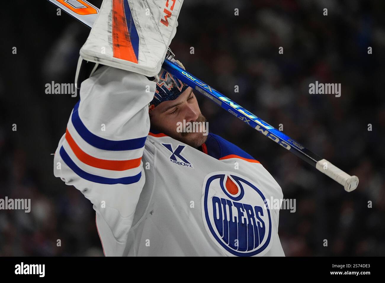 Edmonton Oilers goaltender Stuart Skinner (74) in the third period of ...