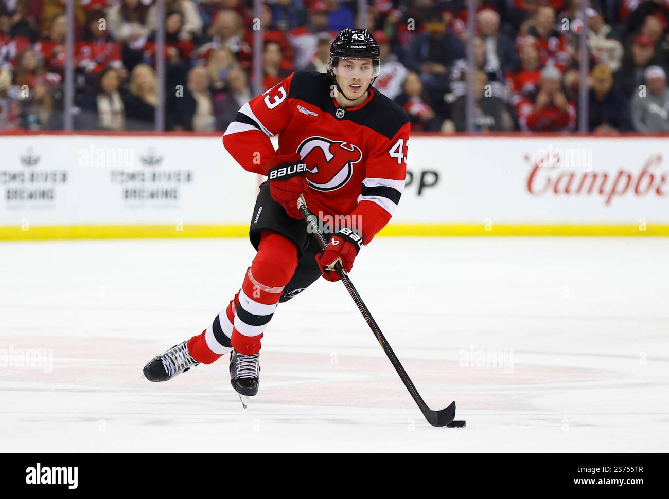 Hellebuyck Wins Debut as Devils Beat Stars 5-1 Hellebuyck Wins Debut as Devils Beat Stars 5-1