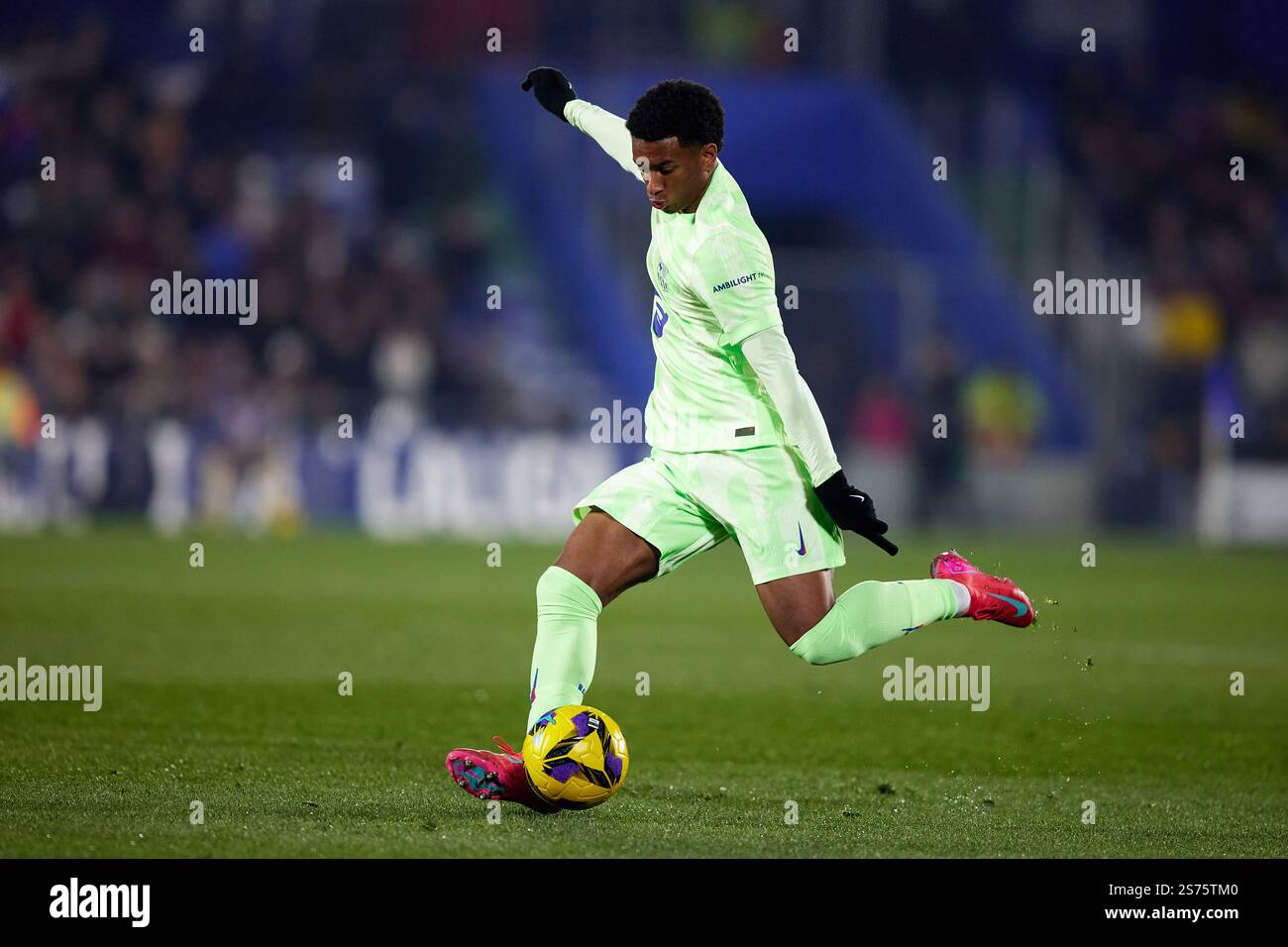 GETAFE, SPAIN JANUARY 18 Alejandro Balde of FC Barcelona during the
