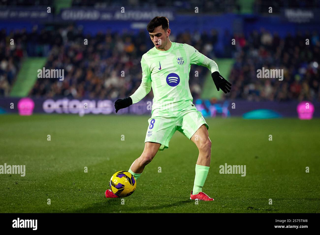 GETAFE, SPAIN JANUARY 18 Pedro Gonzalez 'Pedri' of FC Barcelona