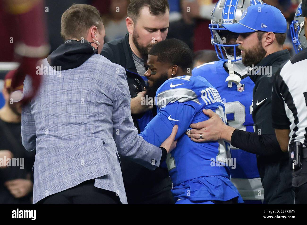 Amik Robertson: The Unexpected NFL Star You Need to Know