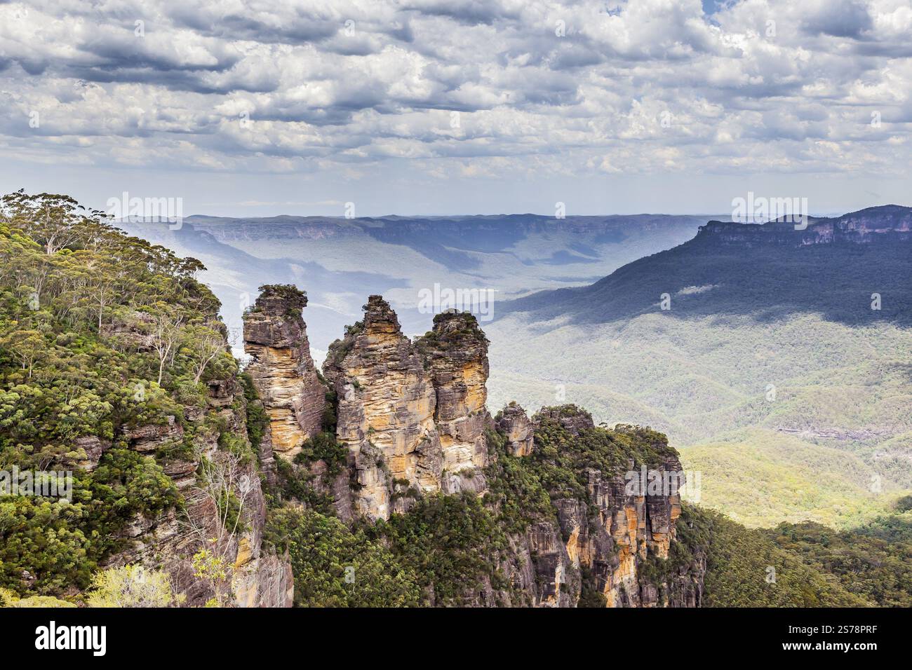 Famous three sisters mountains in hi-res stock photography and images ...
