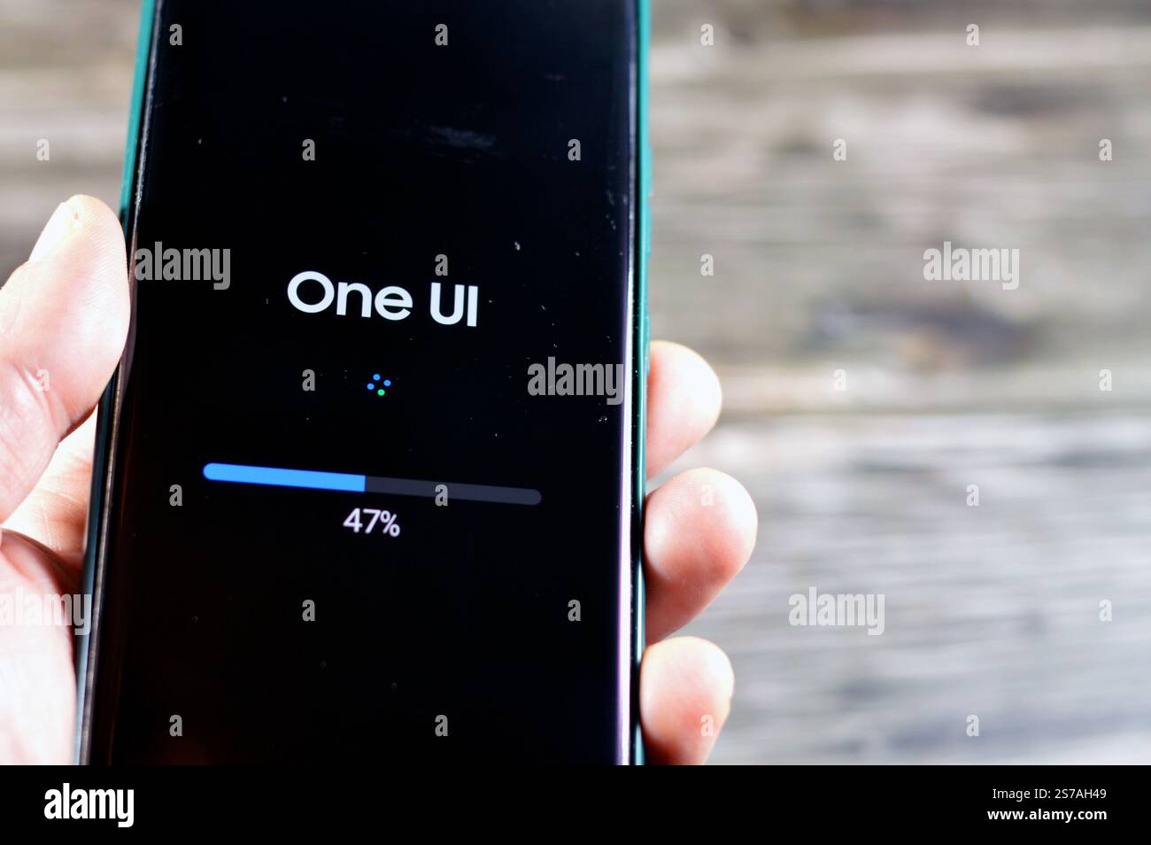 Cellular Version Update Cairo, Egypt, January 10 2025: Samsung software update for Samsung ...