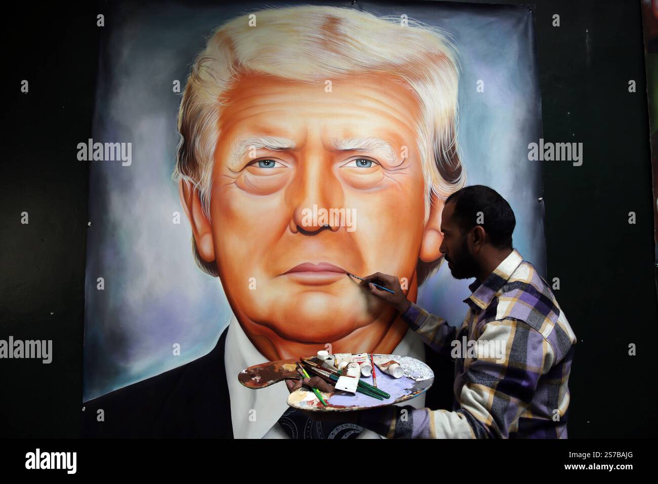 Artist paints Donald Trump in Amritsar, India Indian artist Jagjot ...