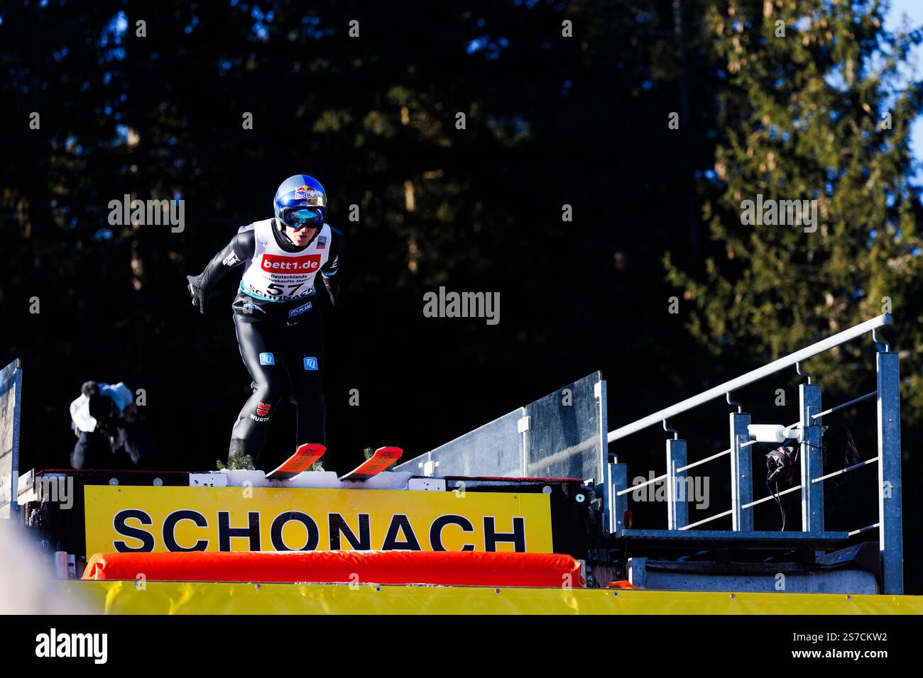 19 January 2025, Baden-Württemberg, Schonach im Schwarzwald: Nordic ...