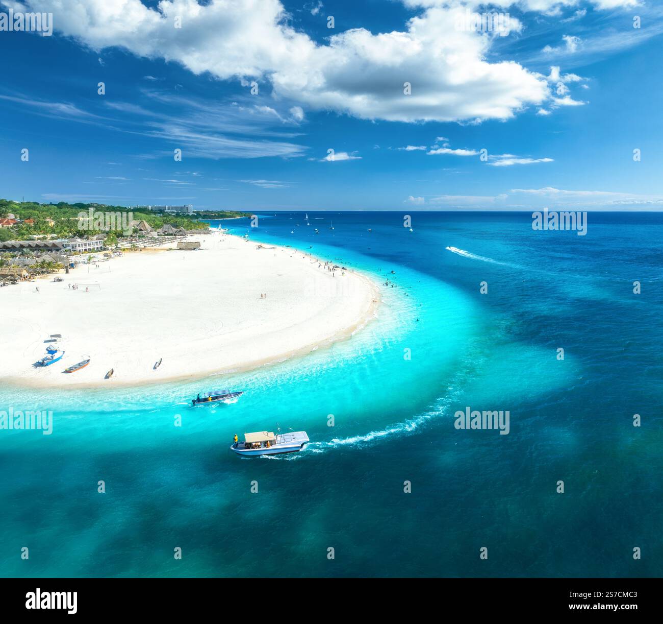 Aerial view of the boats and blue sea with white sandy beach Stock ...