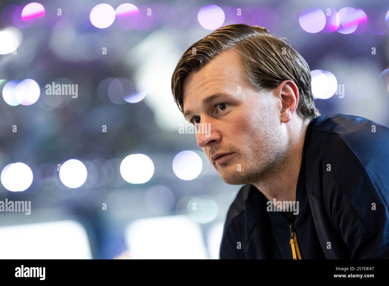 250119 Jonathan Carlsbogård of the Swedish men's national handball team