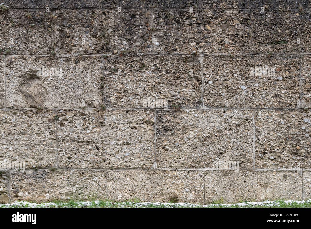 Ancient building blocks hi-res stock photography and images Ancient building blocks hi-res stock photography and images