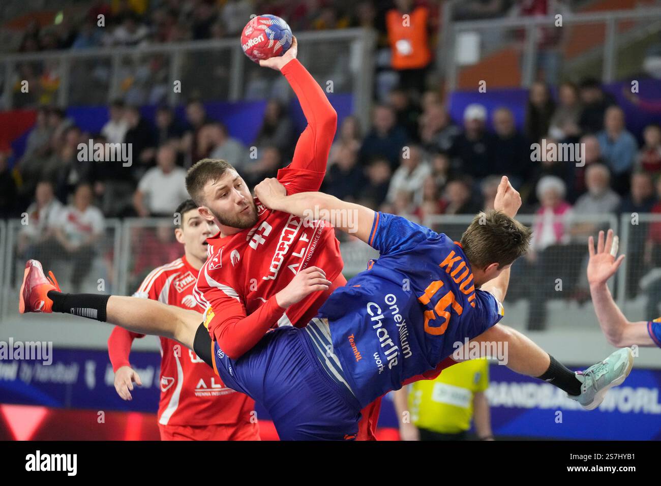Hungary's Zoran Ilic makes a shot during the preliminary round group D