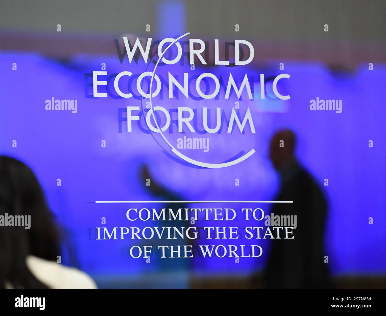 (250120) DAVOS, Jan. 20, 2025 (Xinhua) The logo of the World