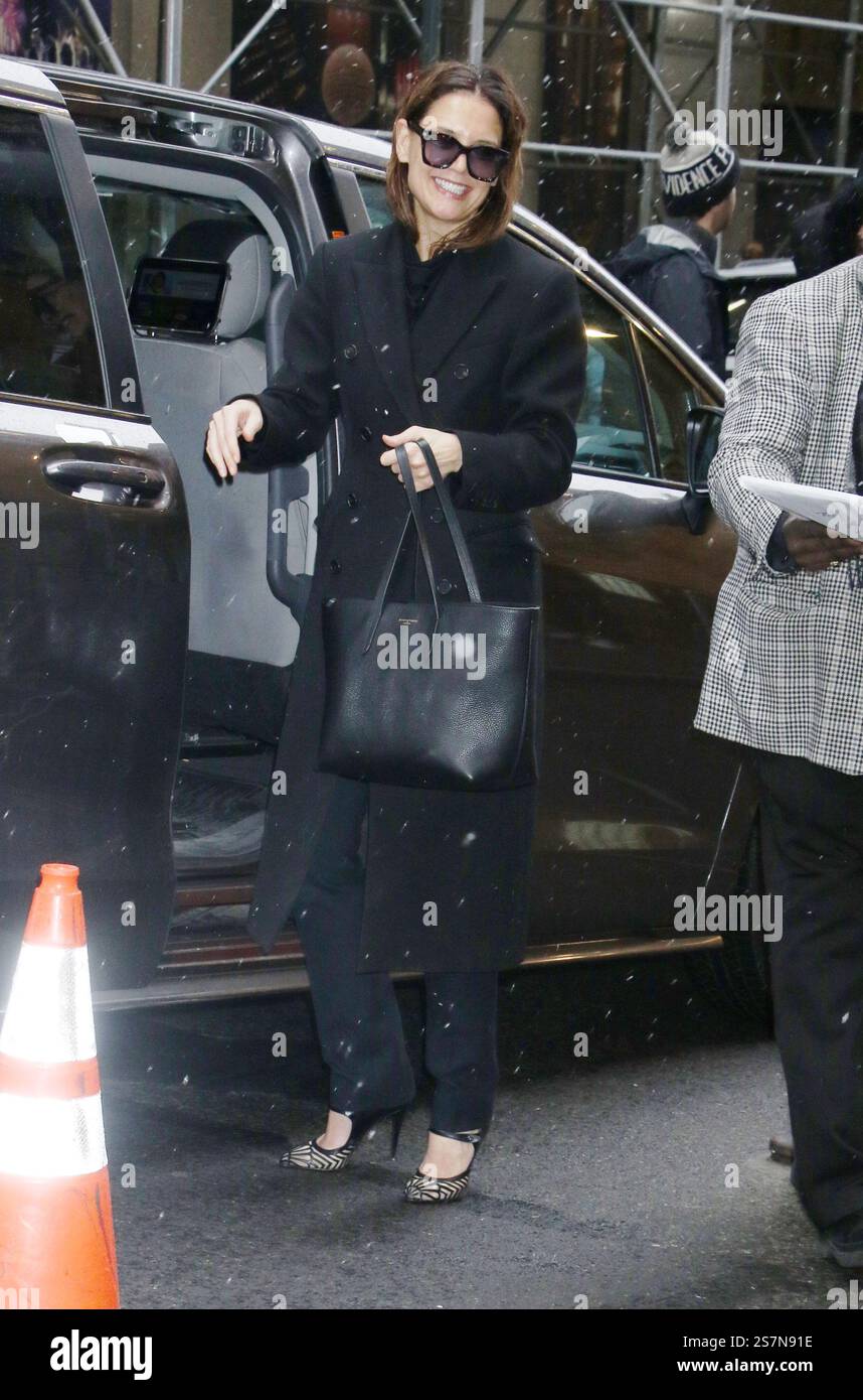 January 18, 2025 Katie Holmes arriving to final performance of Broadway