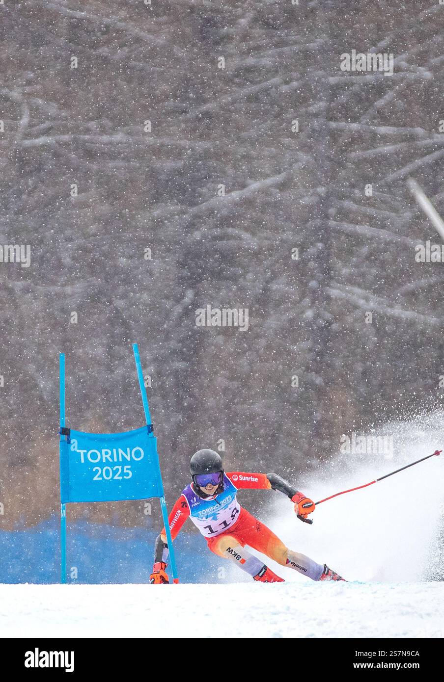 (250120) BARDONECCHIA, Jan. 20, 2025 (Xinhua) Liu Xiangqi of