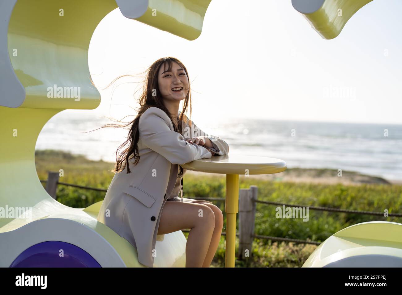 Young slim japanese woman sitting hi-res stock photography and images ...