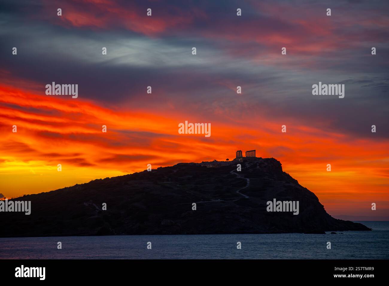 Cape Sounio and the temple of Poseidon during sunrise Stock Photo - Alamy