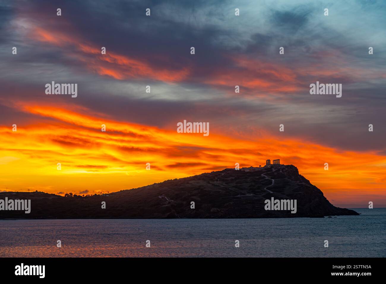 Cape Sounio and the temple of Poseidon during sunrise Stock Photo - Alamy