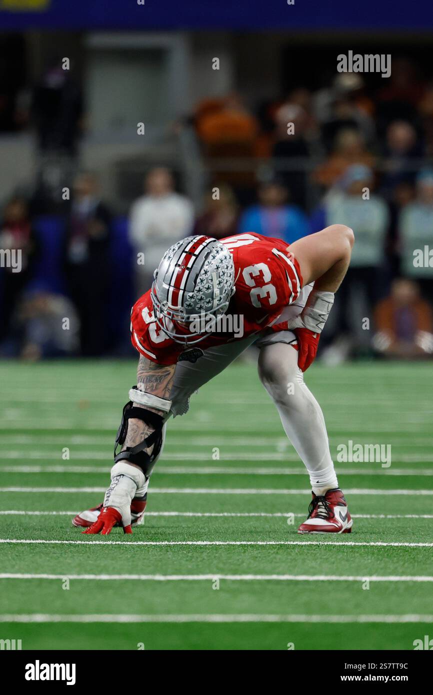 Ohio State defensive end Jack Sawyer (33) lines up for the snap during
