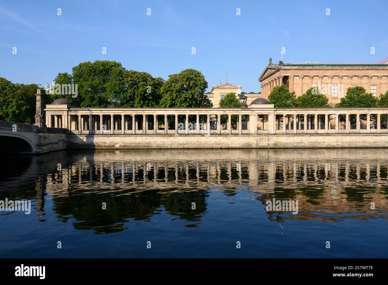 Berlin. Germany. Museum Island, Museumsinsel, the Alte Nationalgalerie and colonnade facing the River Spree. Stock Photo